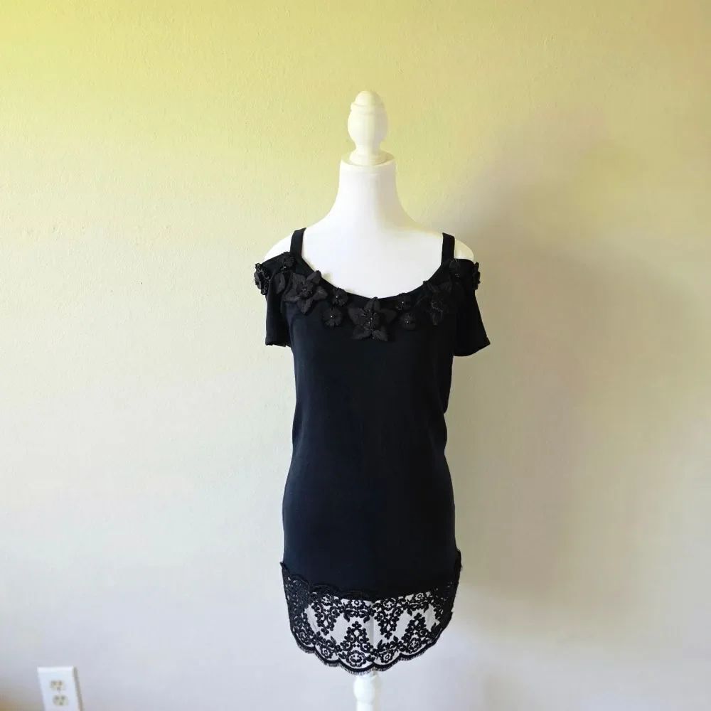 Cache Black Lace Floral Tunic Top